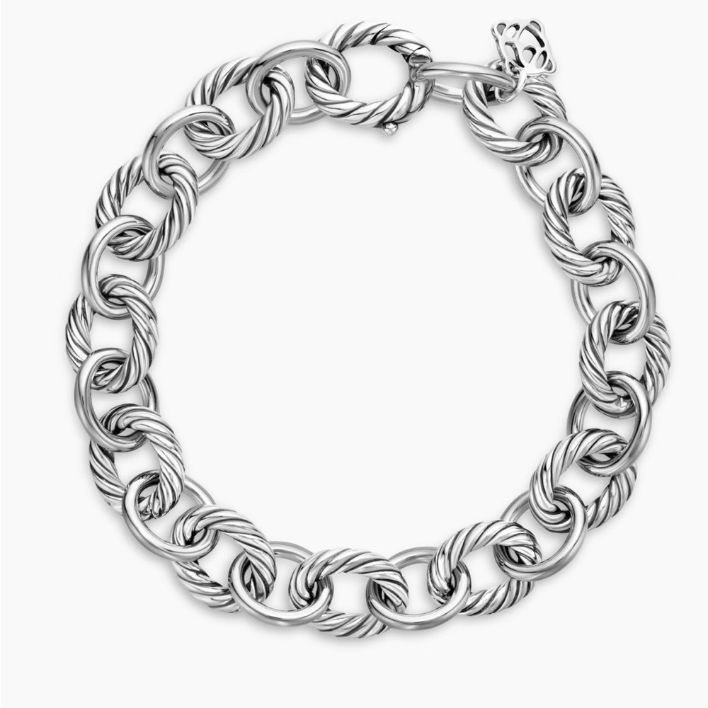 SOLD ON FB David Yurman Oval Link Chain Bracelet
Sterling
